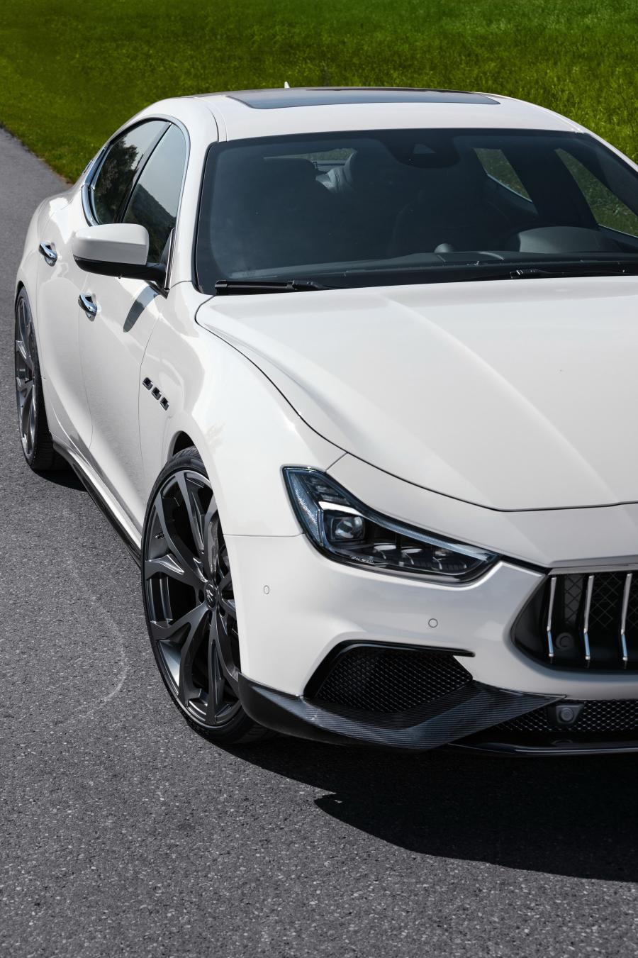 Детали экстерьера Maserati Ghibli GranSport by Novitec Rosso 2018 года  (фото 4 из 7)